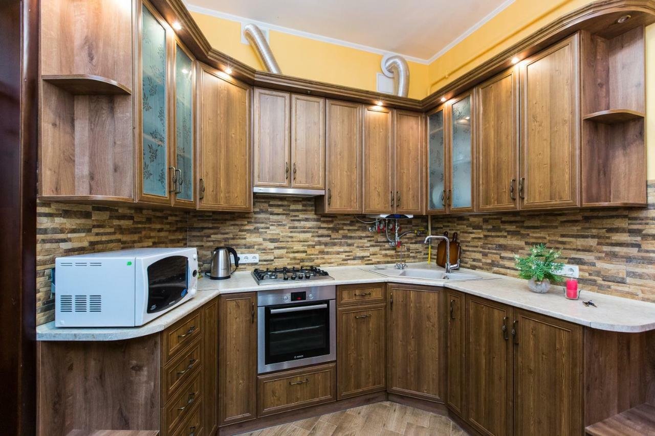 Apartments On Sholom Aleichem Та Ще Варіант Поруч Lviv Eksteriør billede
