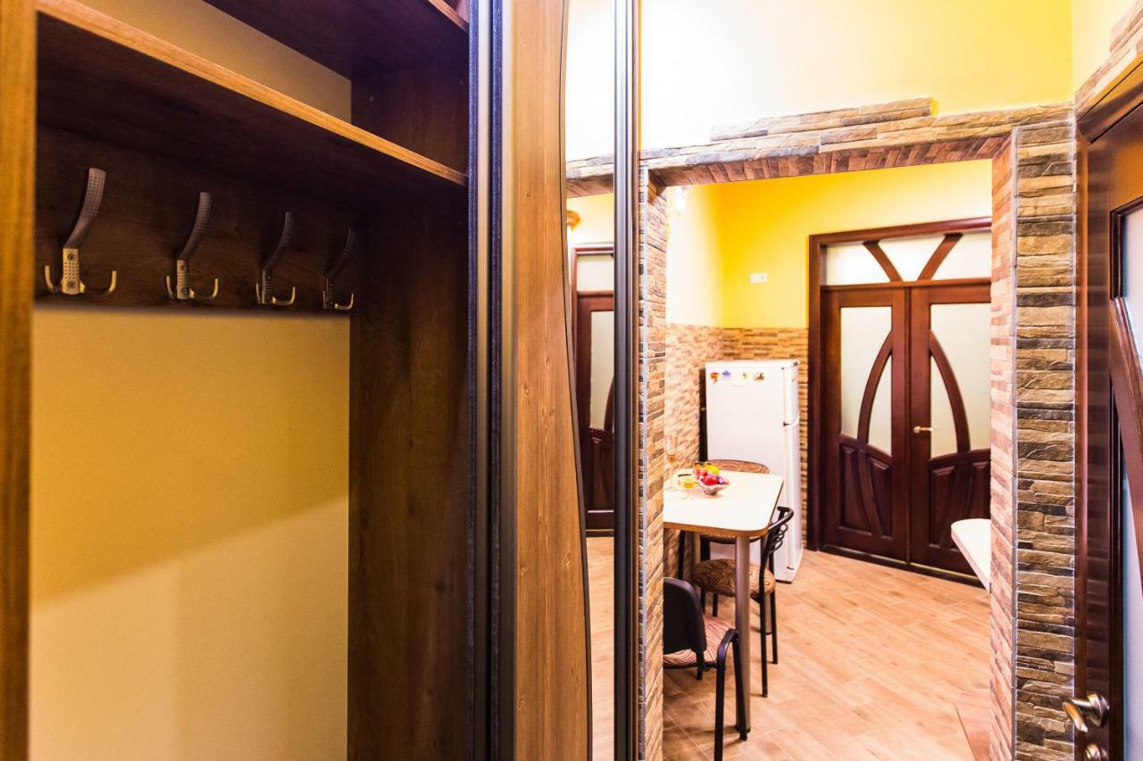 Apartments On Sholom Aleichem Та Ще Варіант Поруч Lviv Eksteriør billede