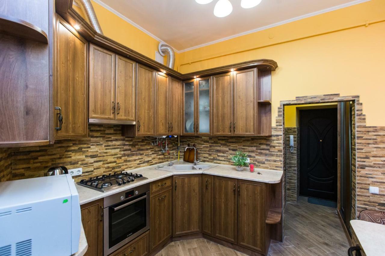 Apartments On Sholom Aleichem Та Ще Варіант Поруч Lviv Eksteriør billede